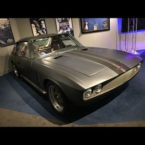 Meet your Posher, Leroy